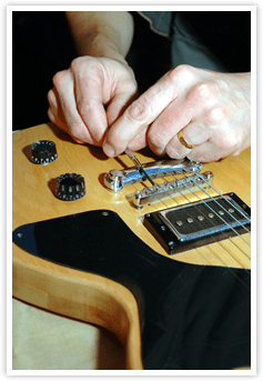 Photo courtesy of Courtesy of Sollophonic Guitars, UK