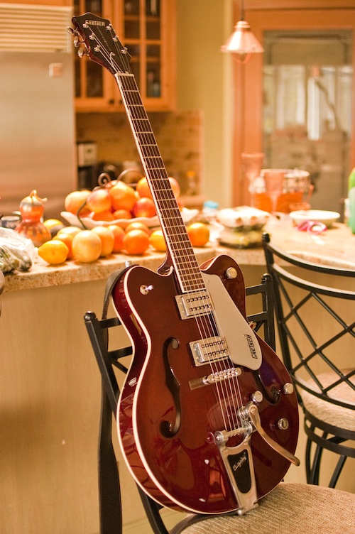 New Gear and Gig Report: Gretsch Electromatic G5122DC Walnut